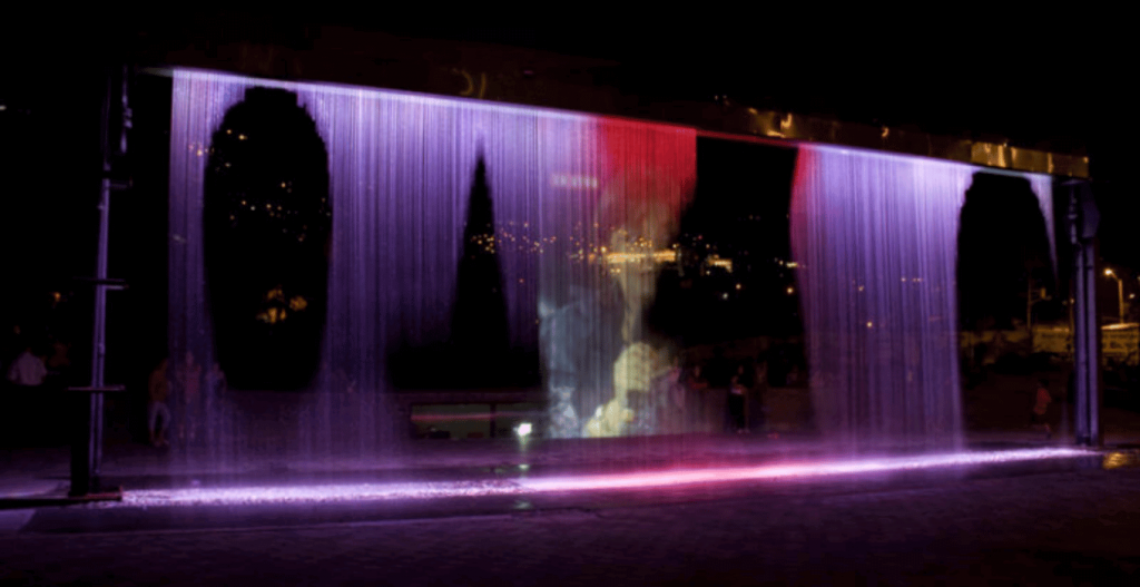 Artistic water curtain for Union