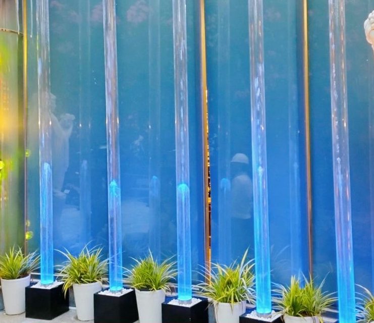 Cột Nước Trang Trí Cùng Công Nghệ Điều Khiển DMX 512 - UNION Cột nước trang trí rất dễ thi công lắp đặt, giúp bạn tiết kiệm được nhiều chi phí thi công - UNION