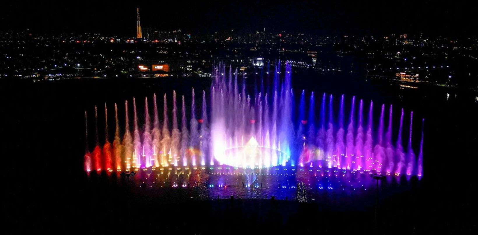 Đài phun nước nghệ thuật đẹp - UNION