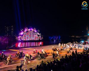 Sự Kết Hợp Giữa Ánh Sáng Và Âm Nhạc Trong Nhạc Nước Nghệ Thuật - UNION