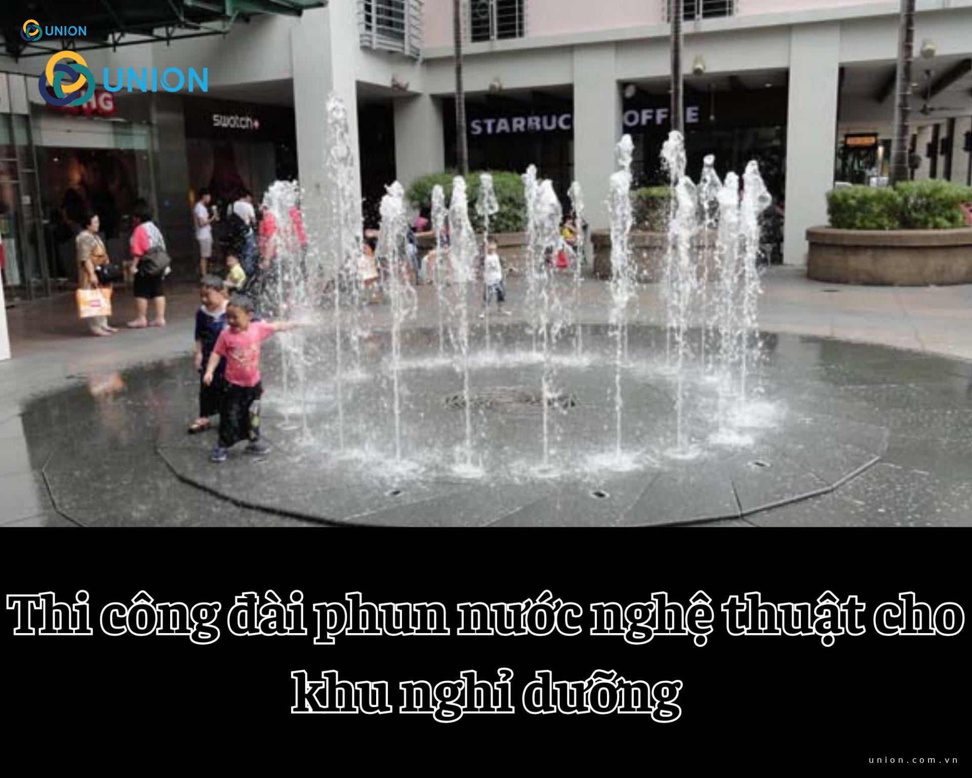 Đài phun nước nghệ thuật trong trung tâm thương mại