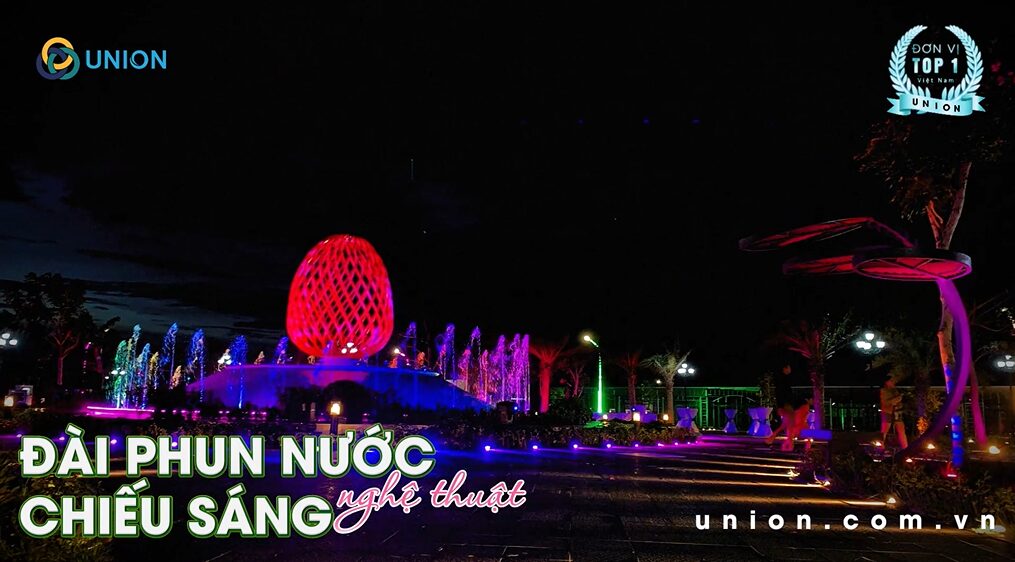 Đài phun nước công viên là điểm nhấn thu hút khách tham quan