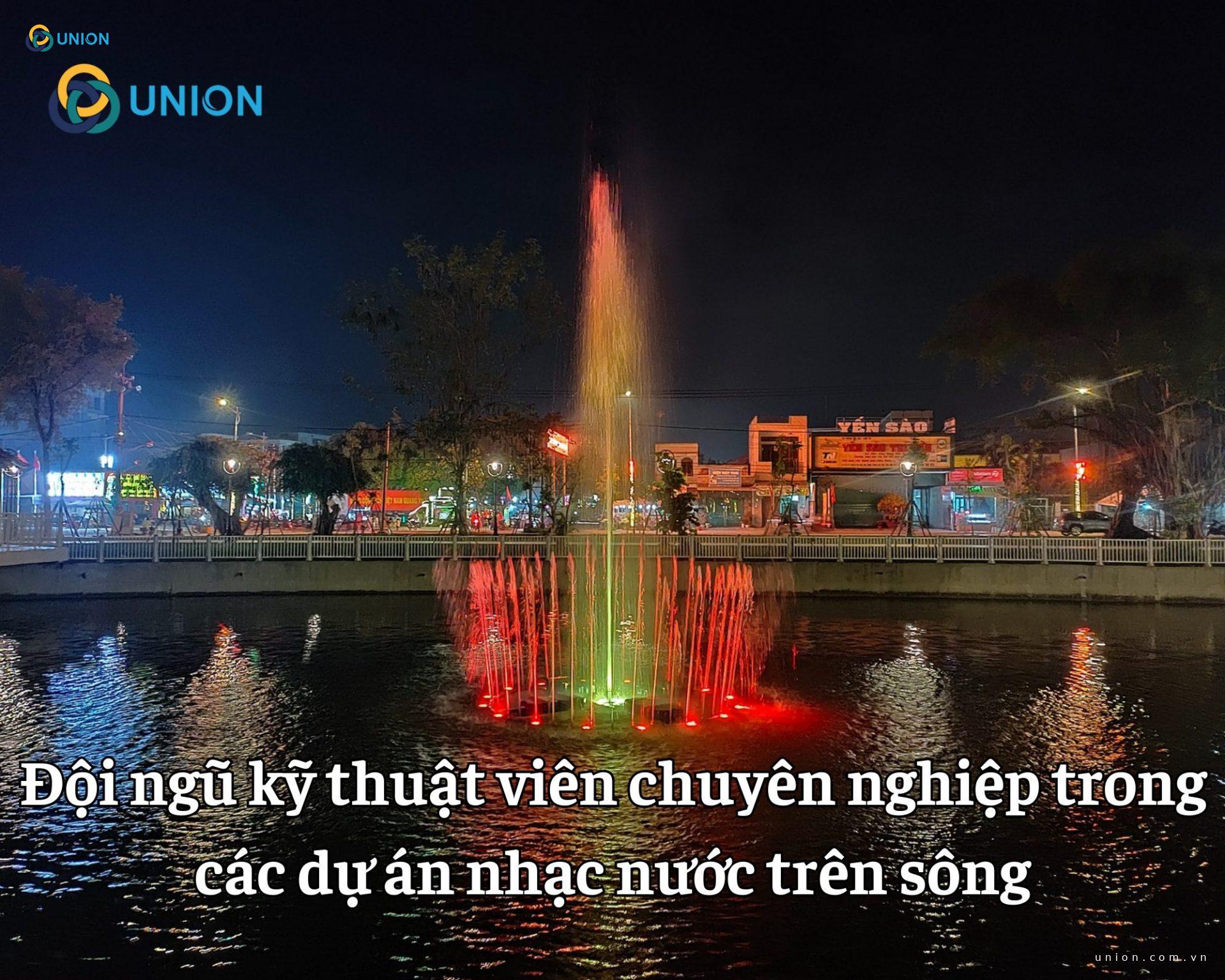 Đội ngũ kỹ thuật viên chuyên nghiệp trong các dự án nhạc nước trên sông