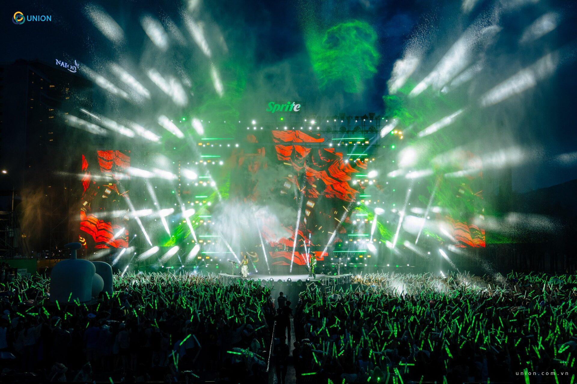 SPRITE EDM 2025 với 7 khoảnh khắc BEST moments gây bão nhất - UNION Súng thủy lực khí nén – điểm nhấn phá cách cho sân khấu hiện đại