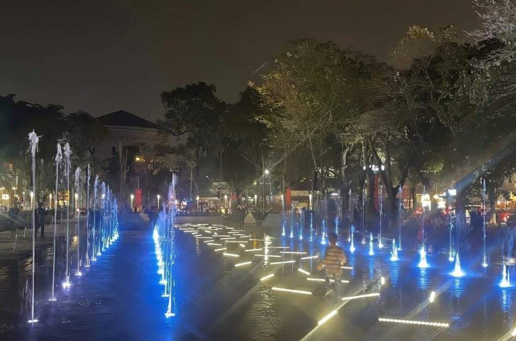 Thiết kế quảng trường với sàn nhạc nước – BEST moment check-in “Triệu view” 2025 - UNION Ứng dụng sàn nhạc nước trong các mô hình quảng trường hiện đại