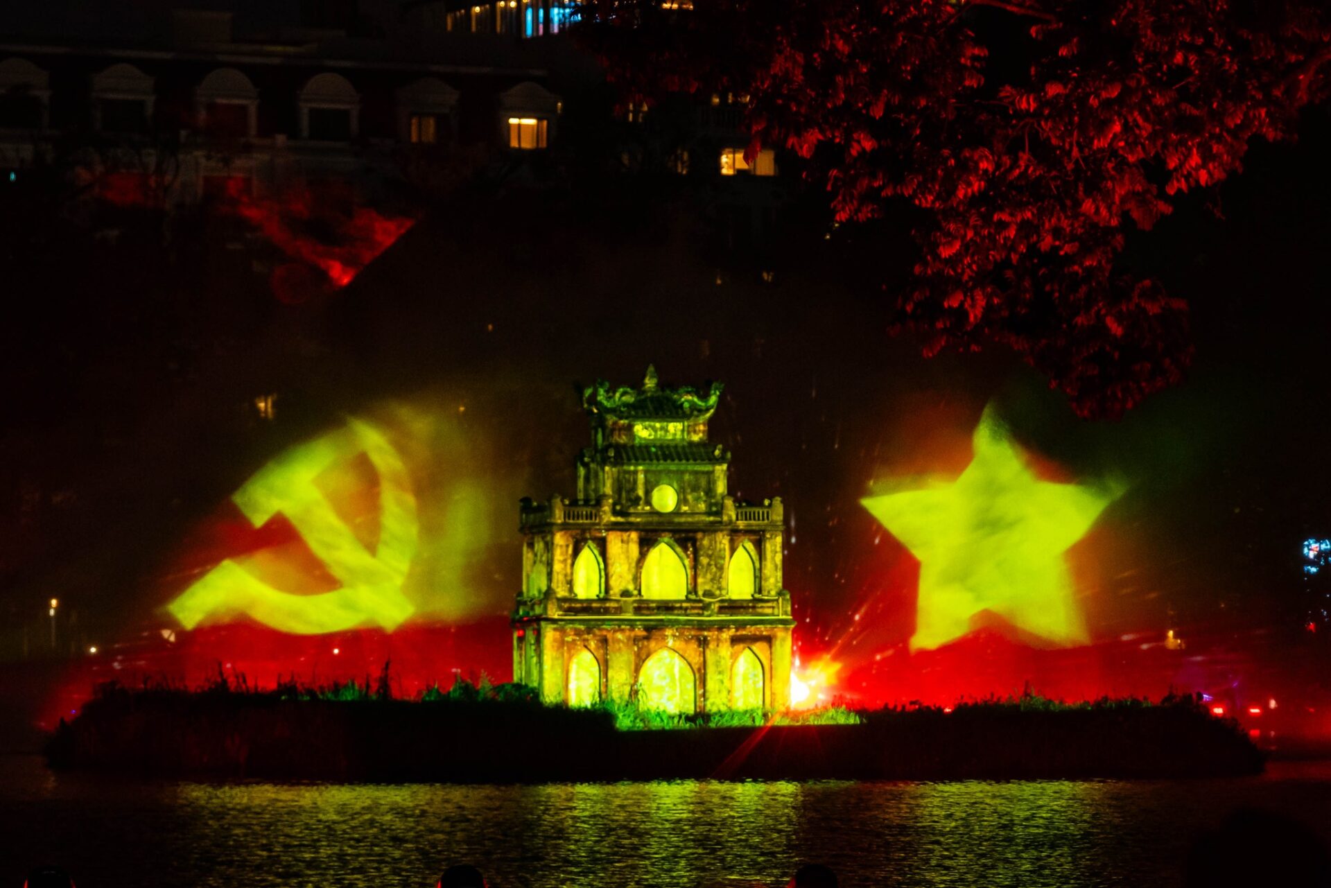 3D Mapping “Thăng Long hội tụ” – Điểm nhấn nghệ thuật tại Hồ Hoàn Kiếm