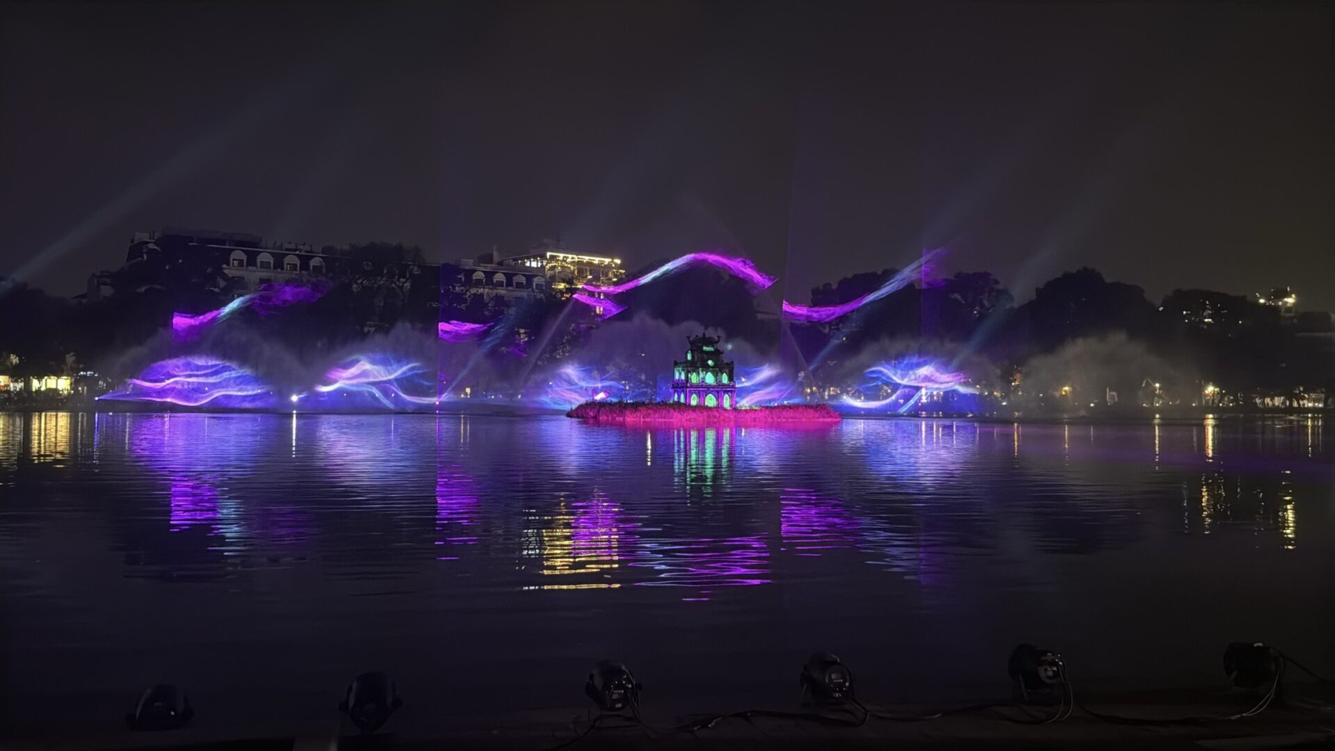 Nhạc nước 3D mapping - Bản giao hưởng tái hiện lịch sử lay động trái tim 2025 - UNION UNION – Đơn vị đồng hành cùng ban tổ chức kiến tạo chương trình Quốc Gia