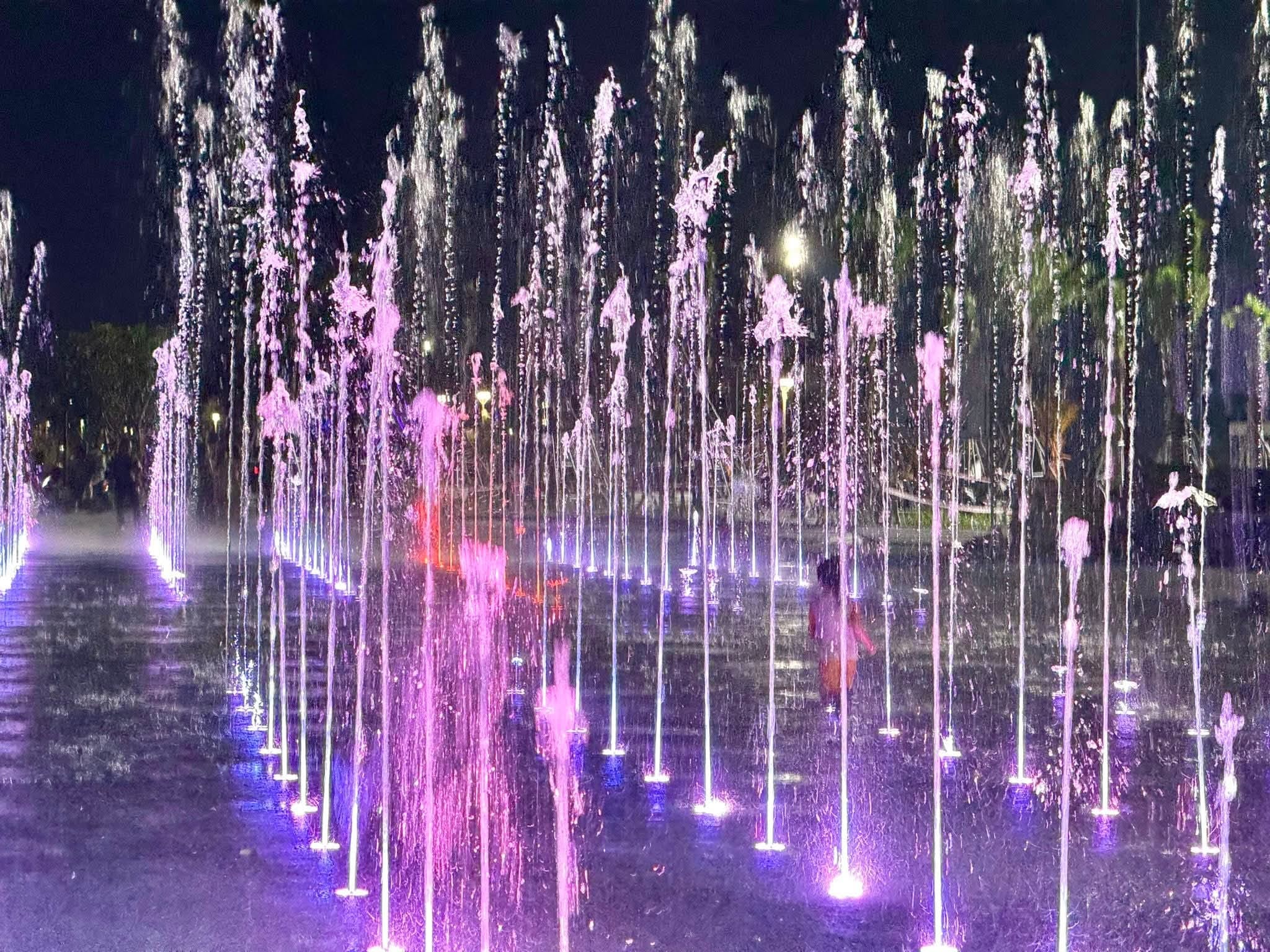 Giao thoa giữa biểu tượng truyền thống và công nghệ hiện đại