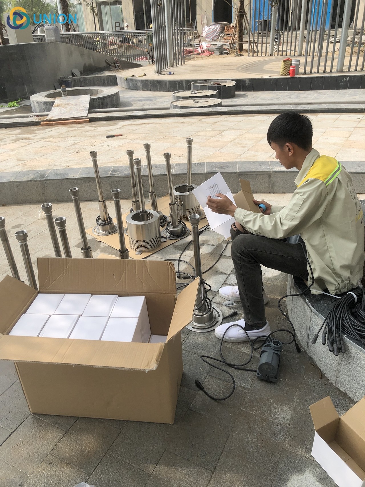 Sàn nhạc nước - Điểm nhấn dự án cảnh quan hiện đại Vinhomes Quận 9 - UNION Giải pháp kỹ thuật và thi công sàn nhạc nước