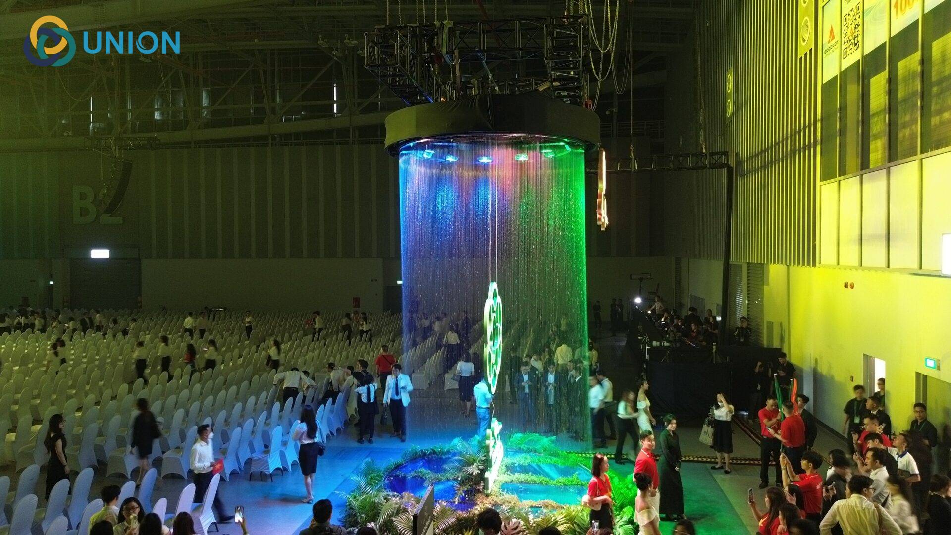 Màn nước tròn kỹ thuật số trở thành Opening ICONIC nhất lịch sử MGT 2026 - UNION Vì sao màn nước tròn kỹ thuật số trở thành biểu tượng trình diễn mới của ngành sự kiện